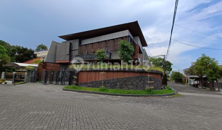 FOR SALE LUXURY HOUSE MANYAR KERTOADI dkt Raya Kertajaya, Merr, ITS, Mulyorejo FOR SALE LUXURY HOUSE MANYAR KERTOADI dkt Raya Kertajaya, Merr, ITS, Mulyorejo