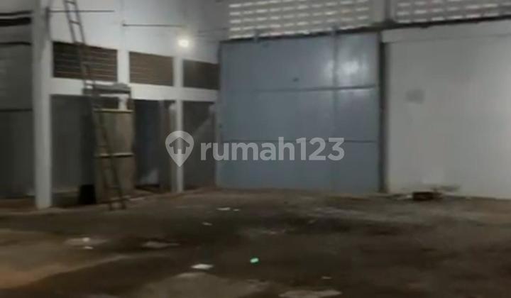 East Lebak Warehouse, Gading Tambaksari near Kenjeran Street, Merr