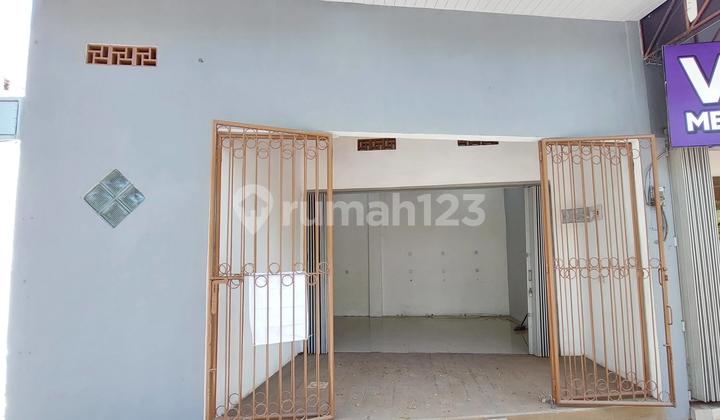 Rent a 1-Story Shop Kiosk on MERR Street Surabaya Near Kenjeran