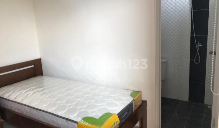 Active Student Boarding House for Sale in Keputih Tegal Timur, Sukolilo 2