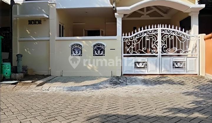 Rumah Puri Surya Jaya One Gate Cluster, Gedangan