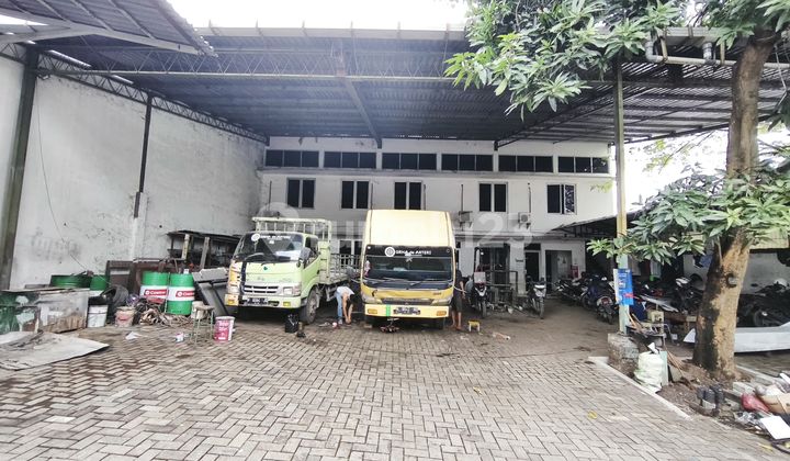 Warehouse Plus 2-Story Office Ready to Use in Kic Semarang 2