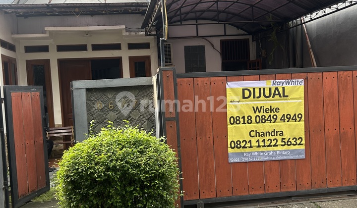 Quick Sale Comfortable Quiet House in Depok