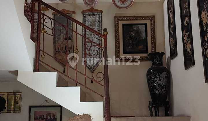 Dijual Cepat Daerah Bintaro Jaya Sektor 3A , Nyaman Tenang - Harga Nego  2