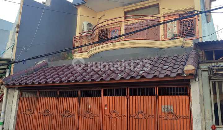Rumah 2 Lantai Cocok untuk Usaha di Krendang