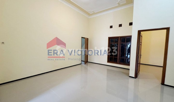 HOUSE IN READY-TO-OCCUPY CONDITION WITH ONE GATE SYSTEM 2