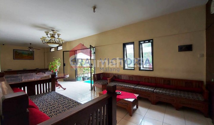 BUSINESS SPACE FORMER OFFICE ON ARJOSARI AXIS NEAR BUSINESS AREA