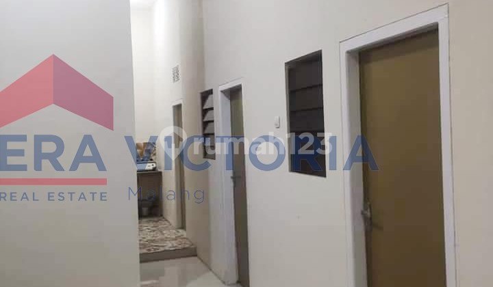 Active Boarding House Filled Near Various Universities 2
