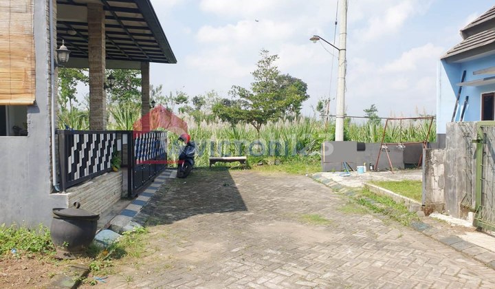 TANAH JUAL AREA PERUMAHAN PADAT PENDUDUK