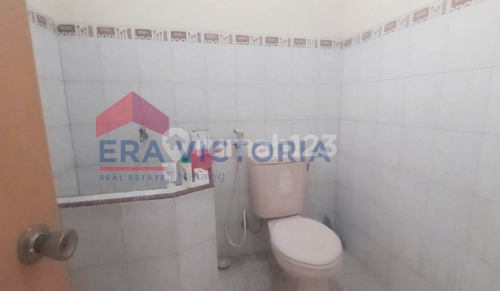 RUMAH DALAM PERUMAHAN TENGAH KOTA SIDOARJO RUMAH DALAM PERUMAHAN TENGAH KOTA SIDOARJO