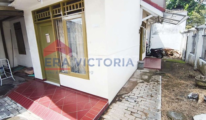 Rumah Sewa Posisi HOOK Daerah Griya Shanta  2