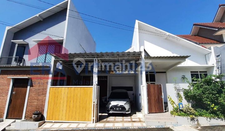 Nice Semi-Furnished House with SHM Sulfat, Malang 2
