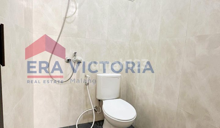 Rumah Bagus Unfurnished SHM Dieng, Malang 2