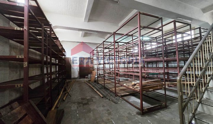 Roadside Shophouse! Prime Location Near the Colorful Village. SHM, Ready for Any Business. Roadside Shophouse! Prime Location Near the Colorful Village. SHM, Ready for Any Business.