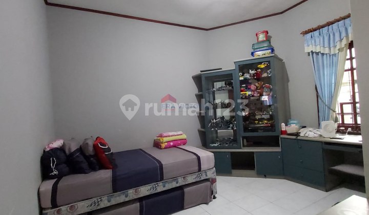 Nice and Well-Maintained House in Tidar Area, Malang 2