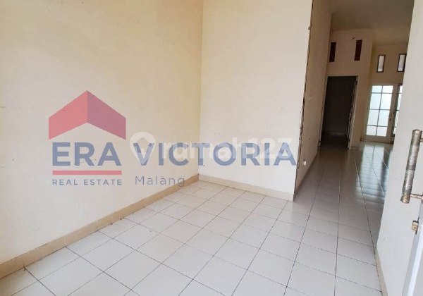 For Rent: Well-Maintained House Ready to Occupy in Araya Area 2