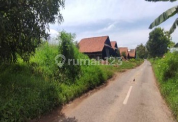 Tanah Komersial Dan Perumahan