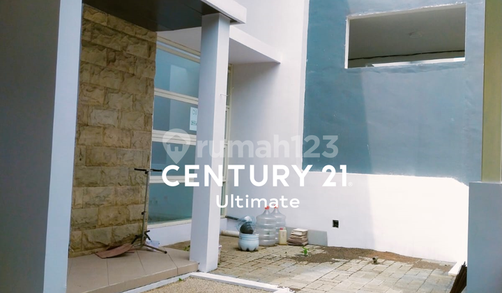 Rumah Dijual Semi Furnish Baru Renovasi Di Dieng Malang