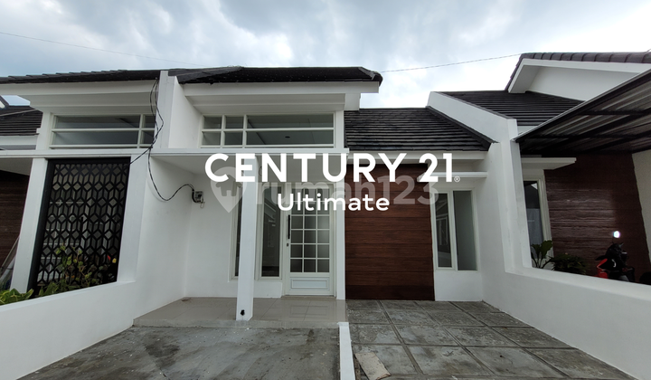 Modern Minimalist 1-Story House 75 M2 Malang City