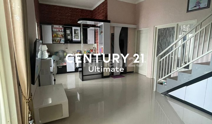 For Sale Luxurious 2-Story House in Ngasem Kediri