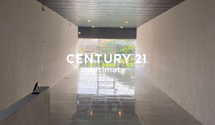 For Rent, Well-Maintained Shop House Near Blimbing Market, Malang City