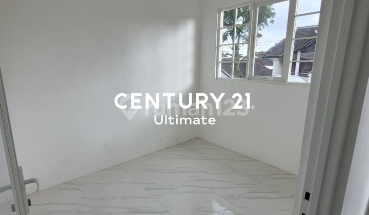 For Rent Business House One Step from Poltek, Suhat Malang For Rent Business House One Step from Poltek, Suhat Malang