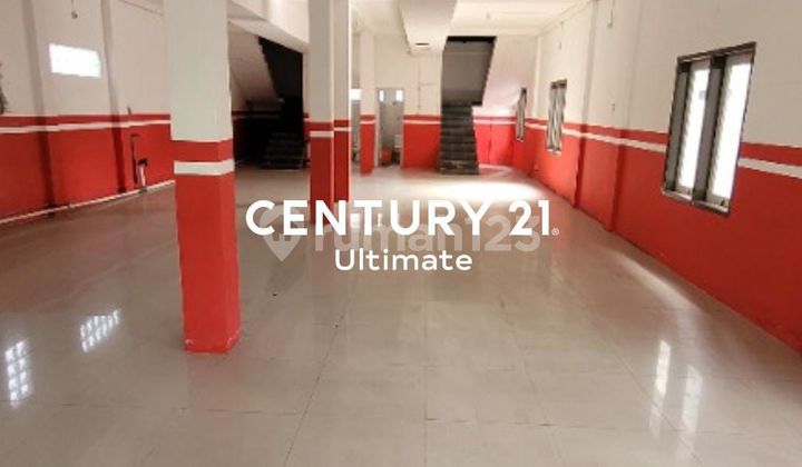 Shop House for Rent, 8 Meters Wide, A Step Away from Brawijaya University Shop House for Rent, 8 Meters Wide, A Step Away from Brawijaya University