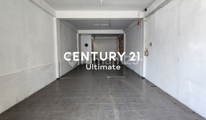 For Rent 2-Story Strategic Shop House In The Center Of Kediri City 2