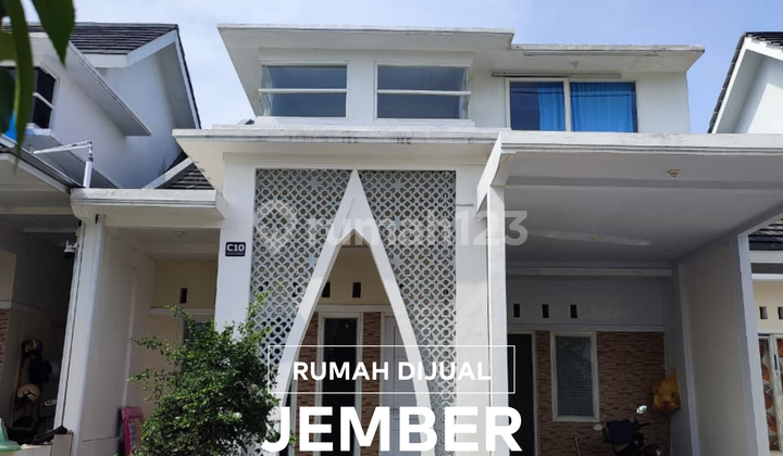 Modern House for Sale in Kaliwates Jember near City Center Modern House for Sale in Kaliwates Jember near City Center