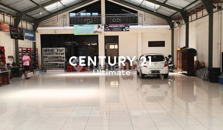 Prime Location Shop House 500 Meters From Kediri Mall Prime Location Shop House 500 Meters From Kediri Mall