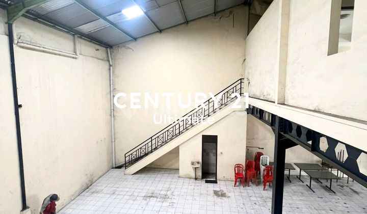 Ruko Luas 400 M2 Dekat Araya, Sulfat, Blimbing Kota Malang