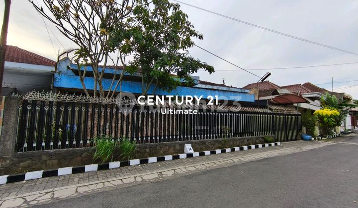 Rumah Dijual Di Jalan Pulau Pulau Pusat Kota Malang Rumah Dijual Di Jalan Pulau Pulau Pusat Kota Malang
