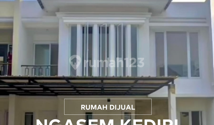 For Sale 2-Story Luxury House in Ngasem Kediri