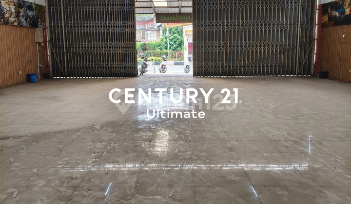 For Rent: Cheap and Spacious Business Space in Blimbing, Malang For Rent: Cheap and Spacious Business Space in Blimbing, Malang