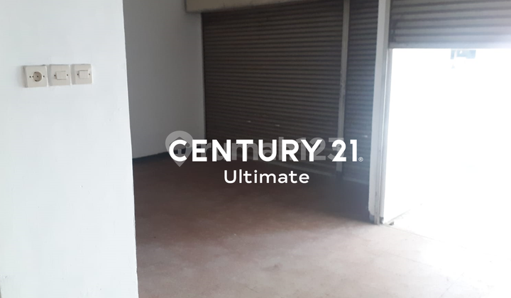 For Sale Spacious House Also Suitable for Office in Blimbing Malang Beside Main Road For Sale Spacious House Also Suitable for Office in Blimbing Malang Beside Main Road