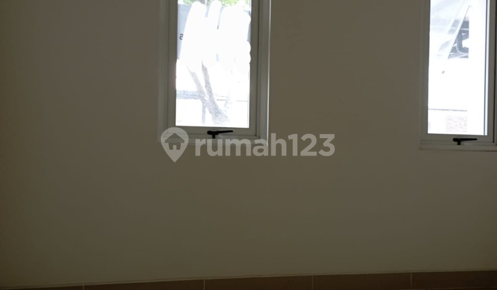 For Sale Cluster Thomson Gading Serpong House Good SHM 2