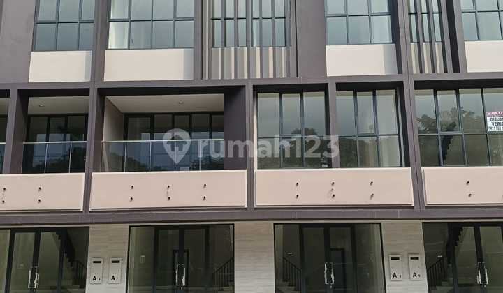For Sale 3-Story Enchante Shop House in BSD City Business Park For Sale 3-Story Enchante Shop House in BSD City Business Park