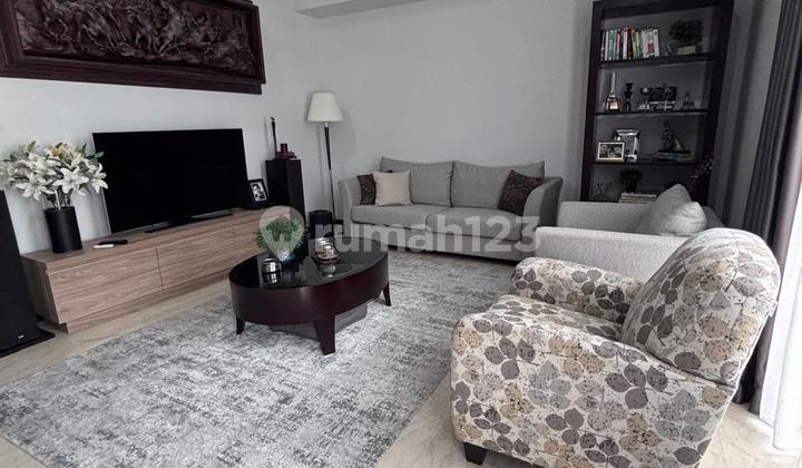 Disewakan Cepat Rumah Full Furnished Cakep The.zora Bsd City