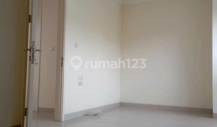 Dijual Rumah Bagus Cluster Thomson Summarecon Gading Serpong