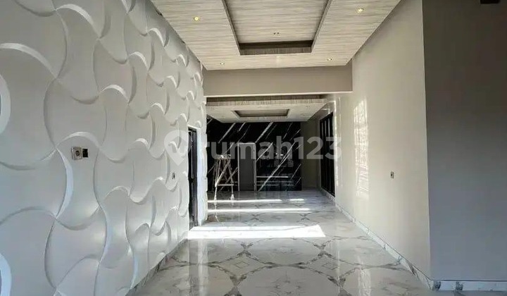 For Sale Beautiful House with Swimming Pool in Graha Raya South Tangerang 2