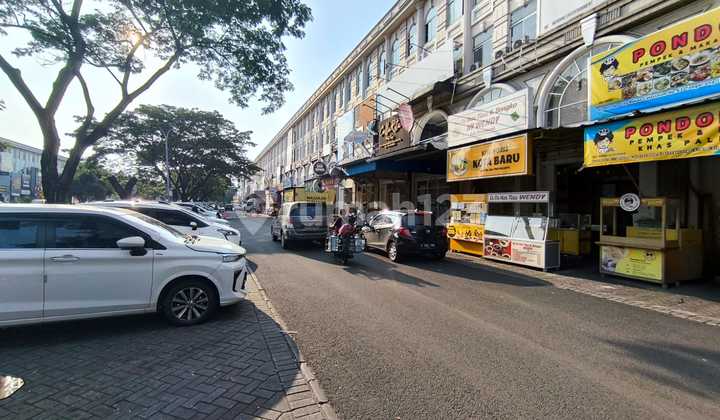 Dijual/Disewa Ruko Coloseum Boulevard Green Lake City, Jakarta Barat