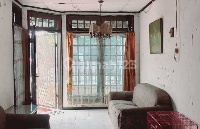 Standard House for Sale in Front of Kelapa Gading Mall