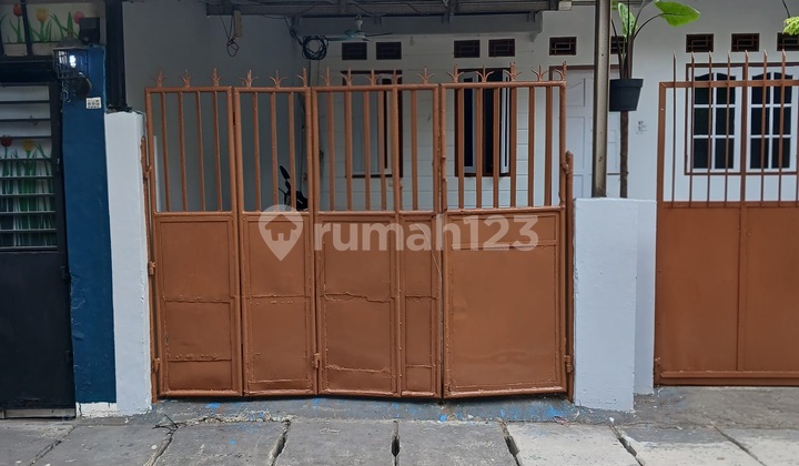 Dijual Rumah Dan Rumah Kos (2 Bangunan 1 Shm) Tanah Tinggi Senen