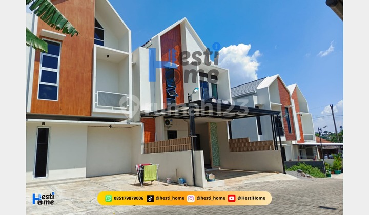 Only 1 Unit Left! Beautiful Scandinavian House in Pudakpayung Townhouse Banyumanik, 2-story type for just 800 million. 2