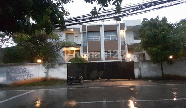 Rumah Luas 828m² Di Duren Tiga Pancoran - Lokasi Premium & Strategis Rumah Luas 828m² Di Duren Tiga Pancoran - Lokasi Premium & Strategis