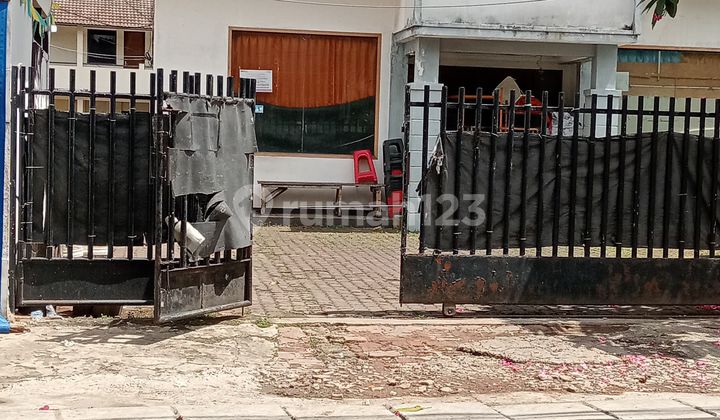 Strategic Spacious 1,381 M² House in Kalibata Pancoran – Suitable for Offices, Clinics, or Luxury Residences 2