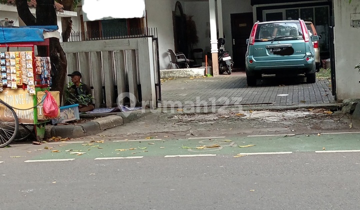 Unit Langka! Kavling 318 M² Setiabudi - Ideal untuk Kost Eksklusif/Office - Harga Menarik!