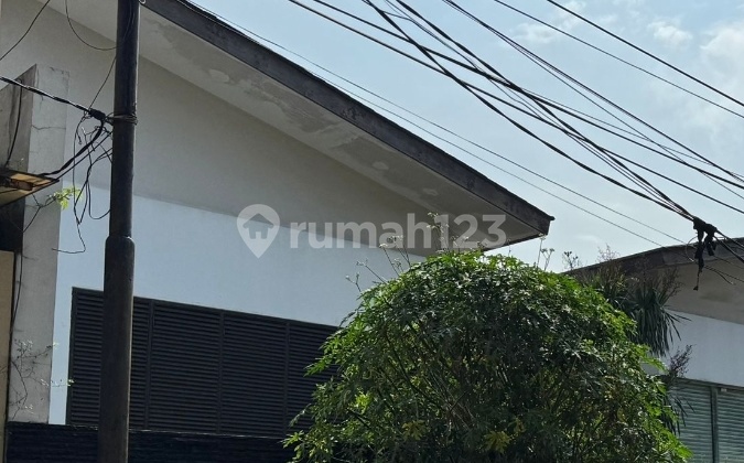 Modern Ready-to-Live House in Jatibarang Pulo Gadung – All-in Price IDR 4.4 Billion (Auction in 2 Days!) 1