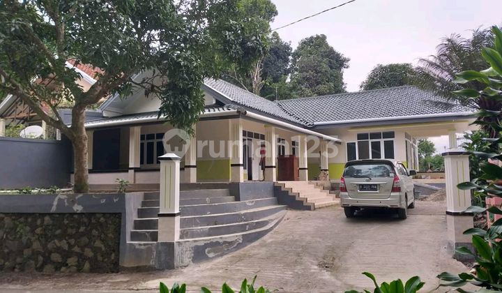 Tranquil Villa-Themed Residence, Green & Serene Environment in Ciceuri Village, Subang