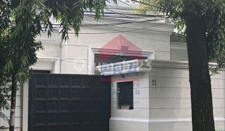 Rumah Mewah 2 Lantai di Cimahi Menteng Jakarta Pusat
